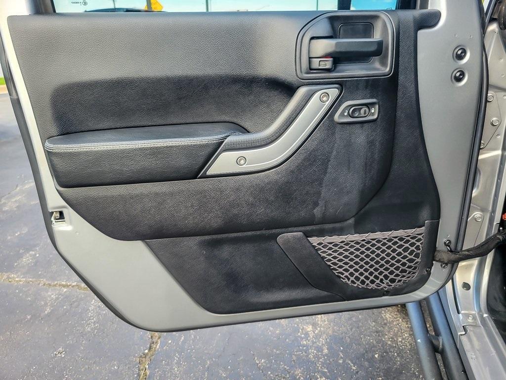 used 2016 Jeep Wrangler Unlimited car, priced at $27,895