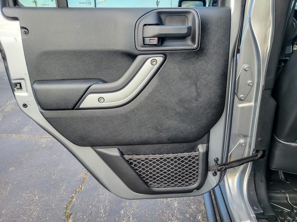 used 2016 Jeep Wrangler Unlimited car, priced at $27,895