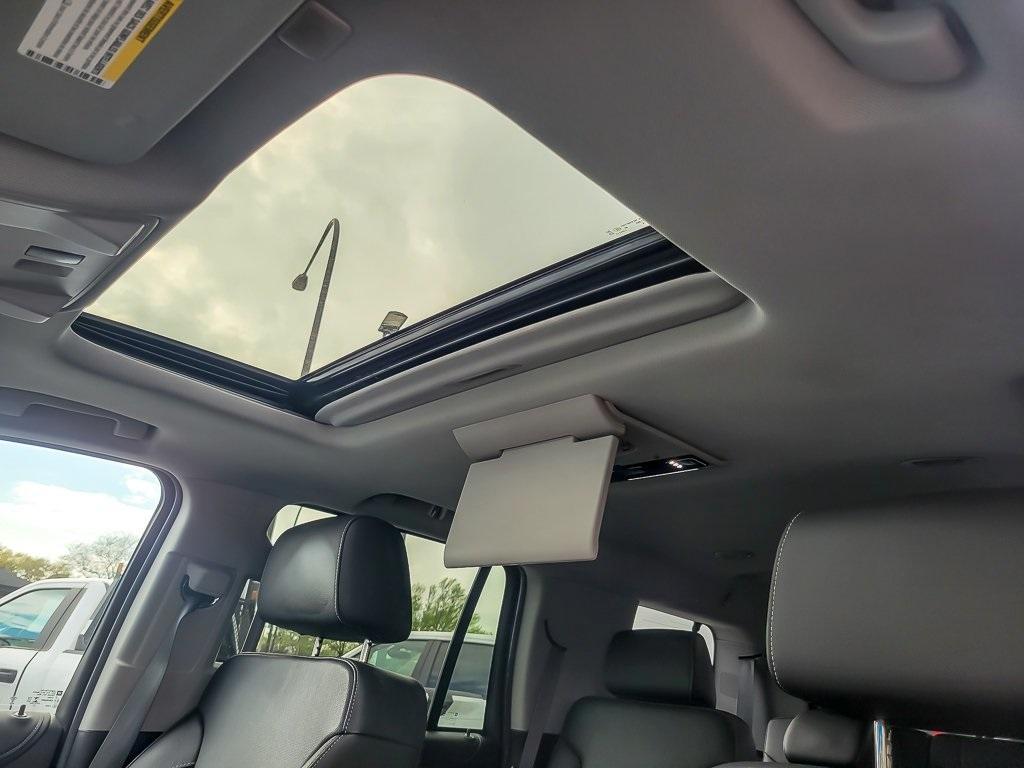 used 2019 GMC Yukon car, priced at $33,400