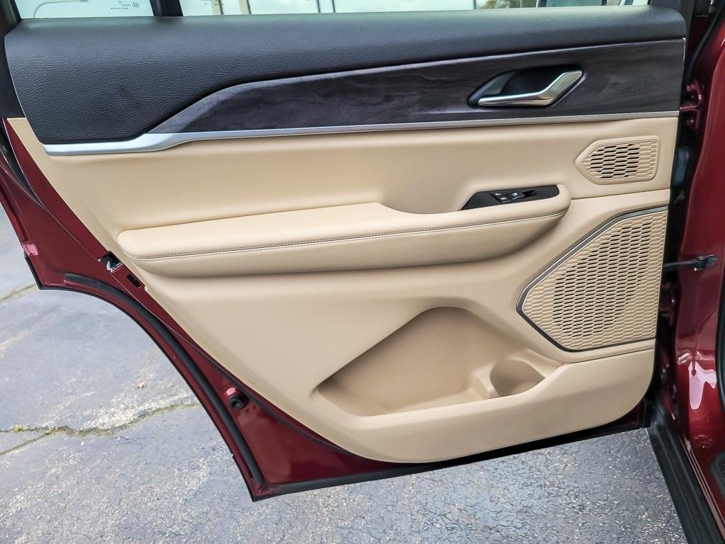 used 2021 Jeep Grand Cherokee L car, priced at $27,850