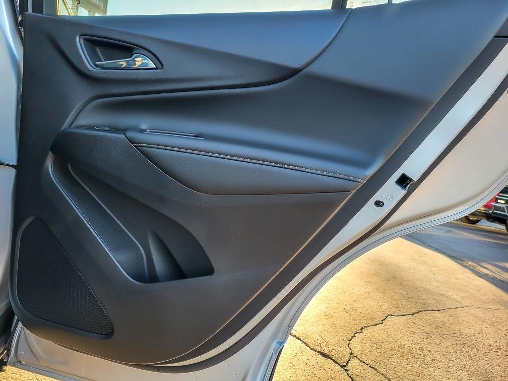 used 2022 Chevrolet Equinox car, priced at $23,500