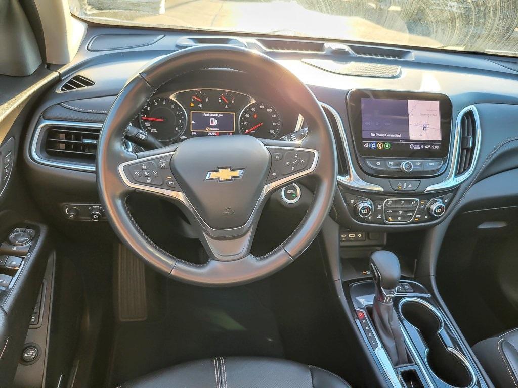 used 2022 Chevrolet Equinox car, priced at $23,500