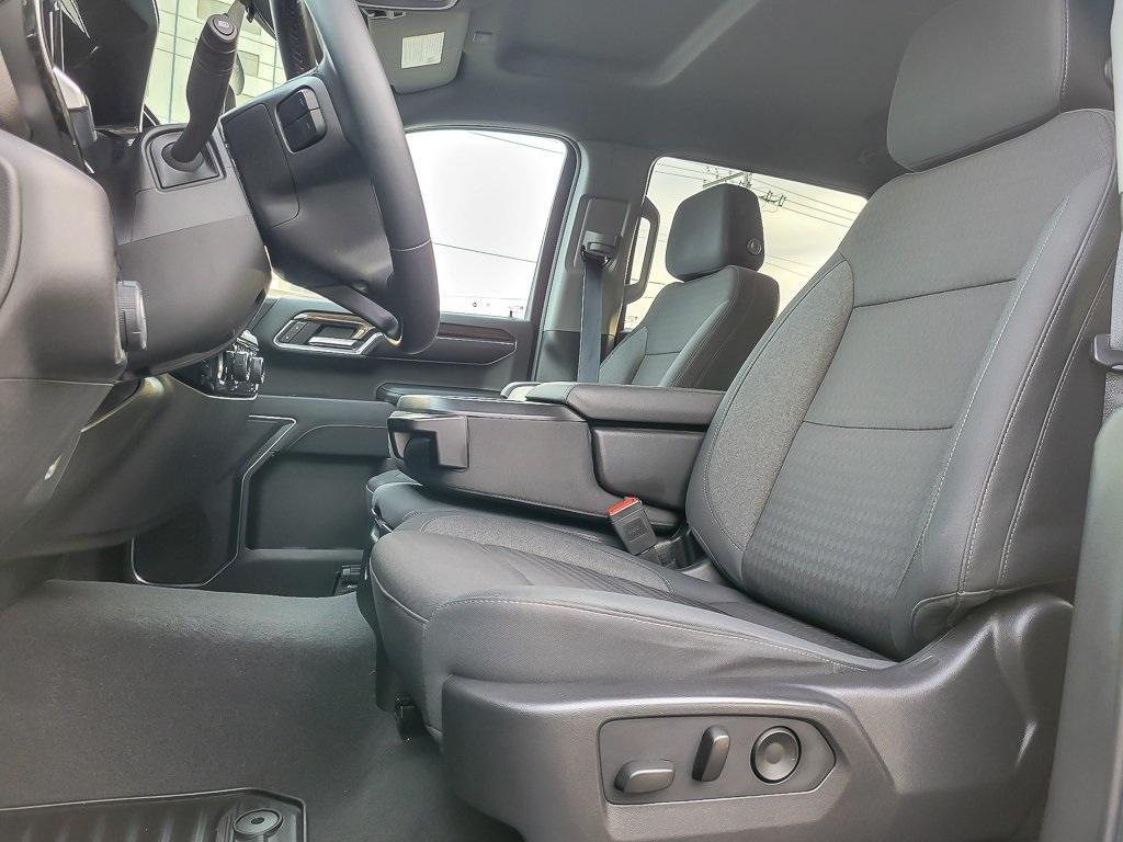 used 2024 Chevrolet Silverado 1500 car, priced at $39,580