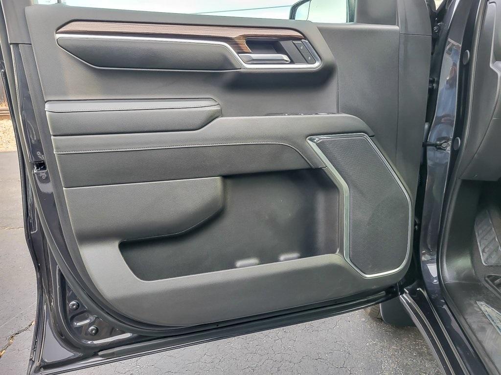 used 2024 Chevrolet Silverado 1500 car, priced at $39,580