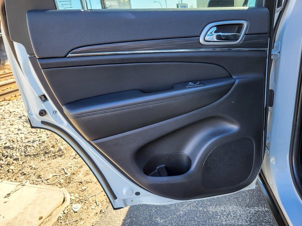 used 2021 Jeep Grand Cherokee car, priced at $28,800