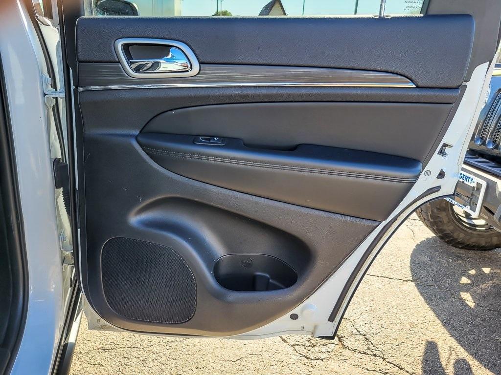 used 2021 Jeep Grand Cherokee car, priced at $28,800
