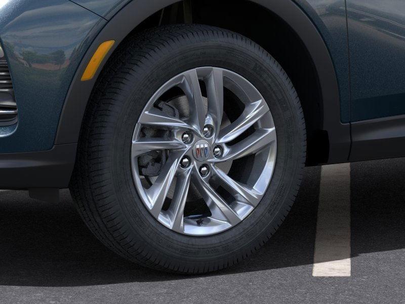 new 2025 Buick Envista car, priced at $25,400