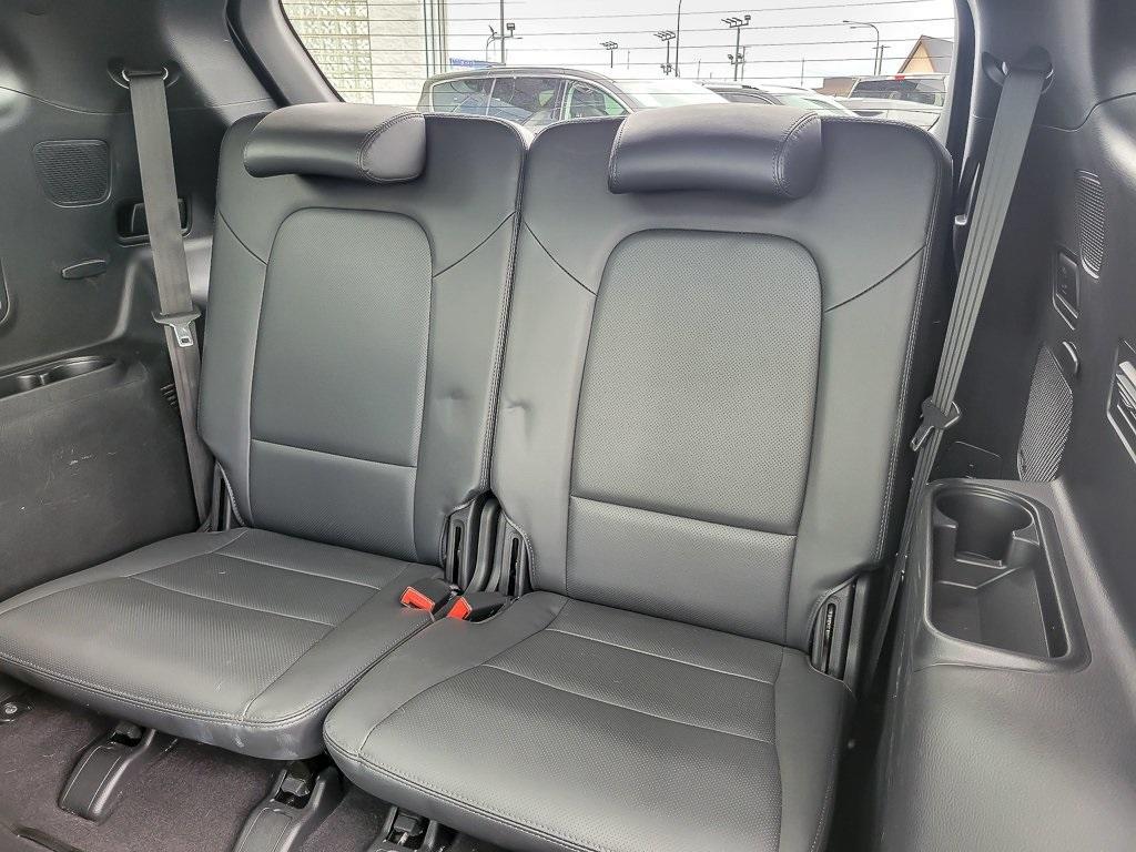used 2017 Hyundai Santa Fe car, priced at $15,995