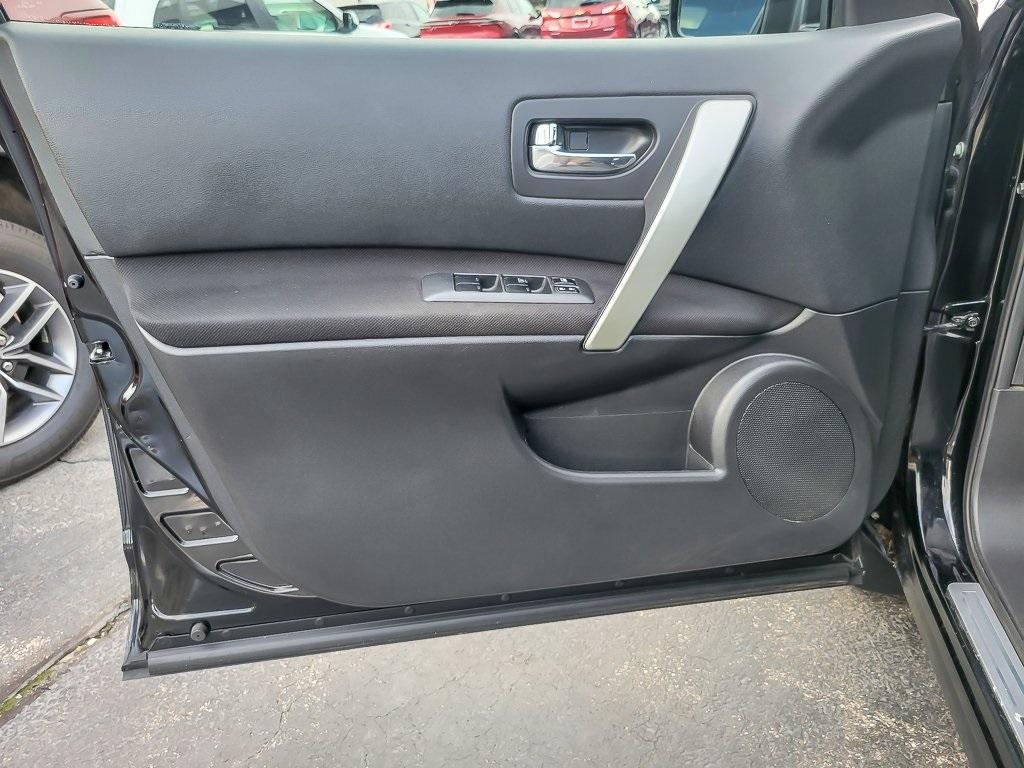 used 2013 Nissan Rogue car, priced at $7,995