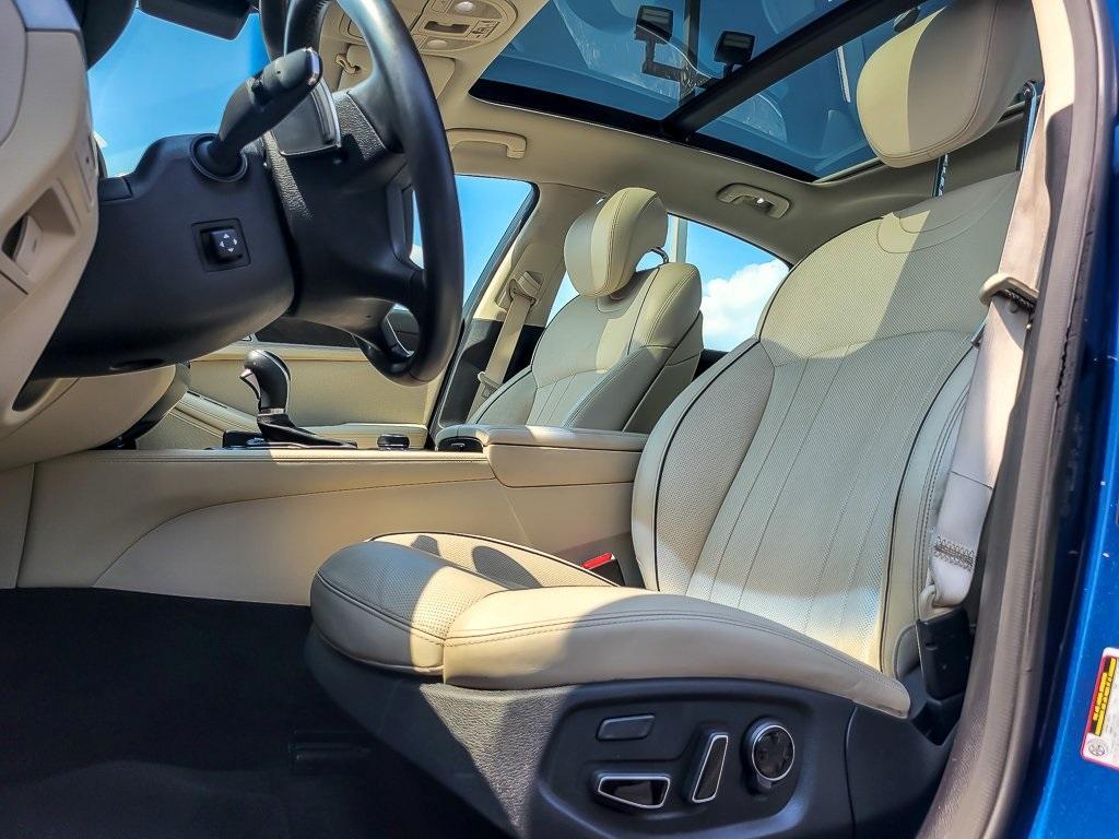 used 2017 Genesis G80 car, priced at $21,995