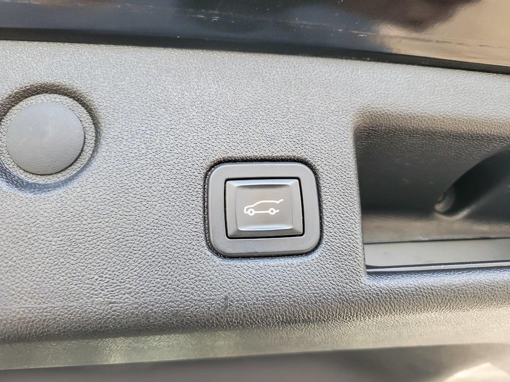 used 2019 Chevrolet Equinox car, priced at $20,525
