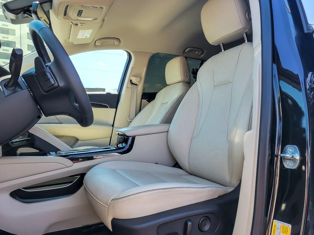used 2021 Buick Envision car, priced at $24,750