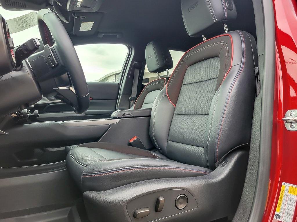 used 2024 Chevrolet Equinox EV car, priced at $31,700