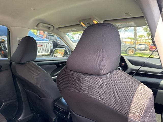 used 2023 Toyota Highlander car, priced at $30,979