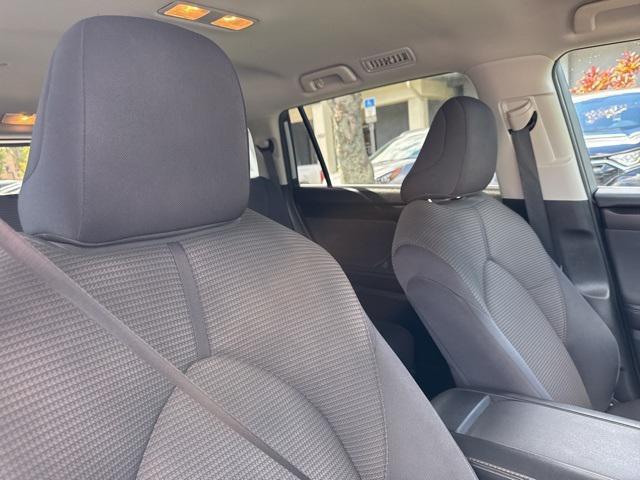 used 2023 Toyota Highlander car, priced at $30,979