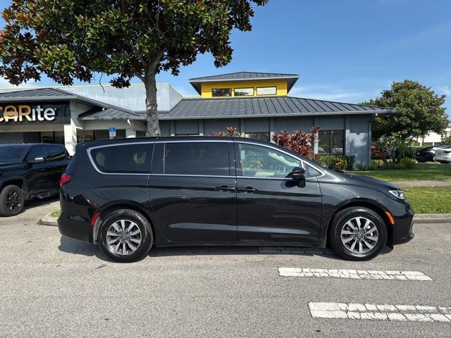 used 2023 Chrysler Pacifica Hybrid car, priced at $24,980