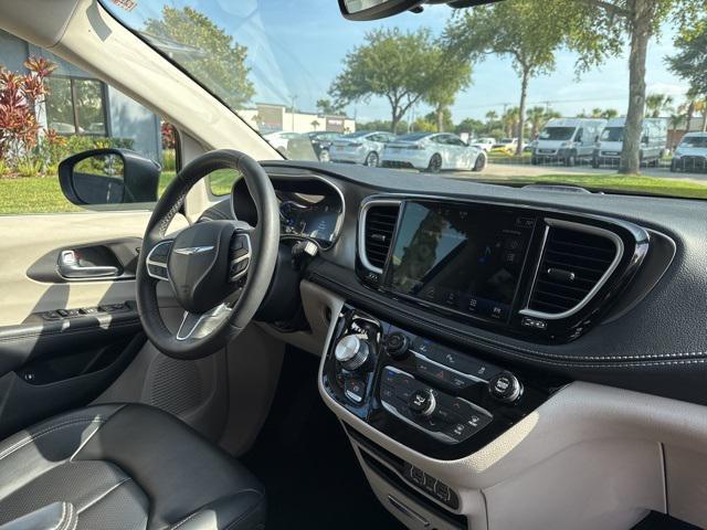 used 2023 Chrysler Pacifica Hybrid car, priced at $24,980