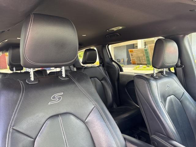 used 2022 Chrysler Pacifica Hybrid car, priced at $23,980