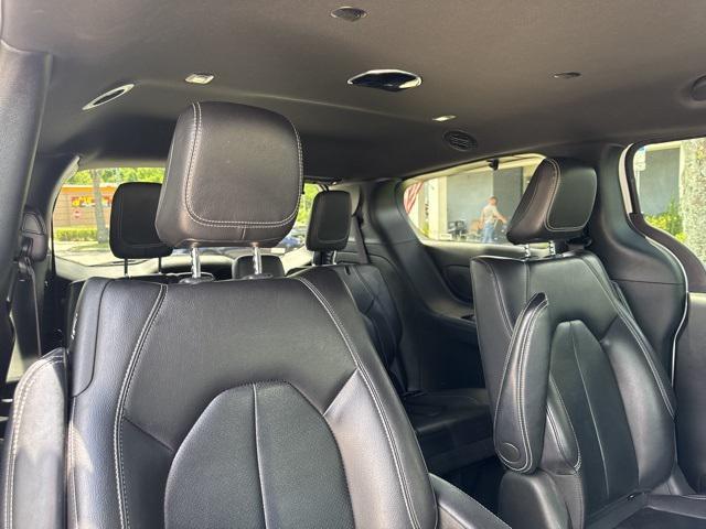 used 2022 Chrysler Pacifica Hybrid car, priced at $23,980
