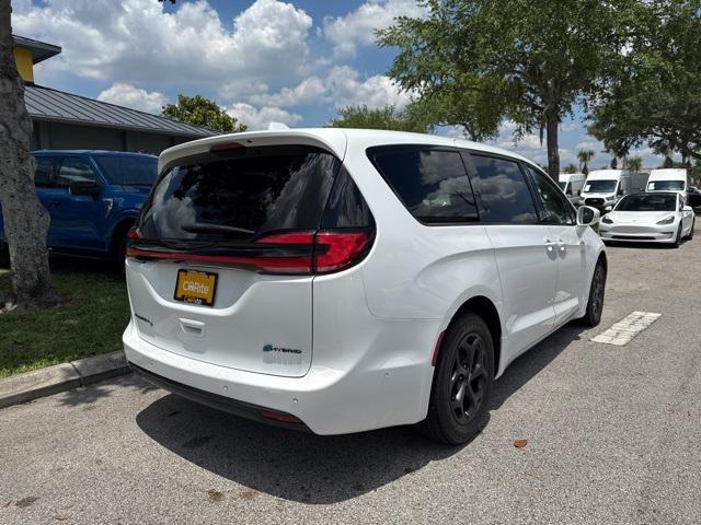 used 2022 Chrysler Pacifica Hybrid car, priced at $23,980