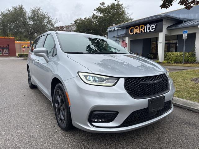 used 2022 Chrysler Pacifica Hybrid car, priced at $24,980