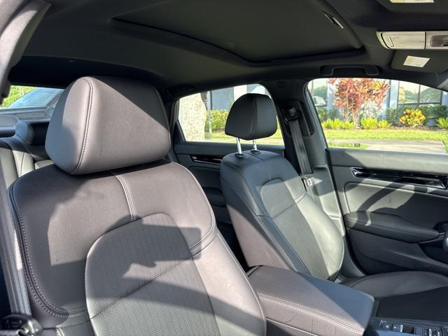 used 2025 Honda Civic Hybrid car, priced at $30,950