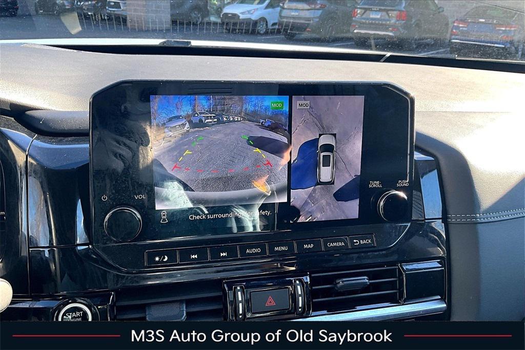 used 2023 Nissan Pathfinder car, priced at $35,939