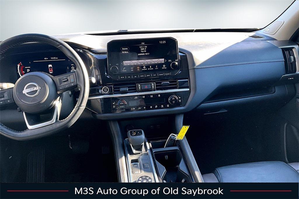 used 2023 Nissan Pathfinder car, priced at $35,939