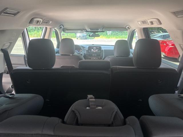 new 2025 Nissan Pathfinder car, priced at $40,360