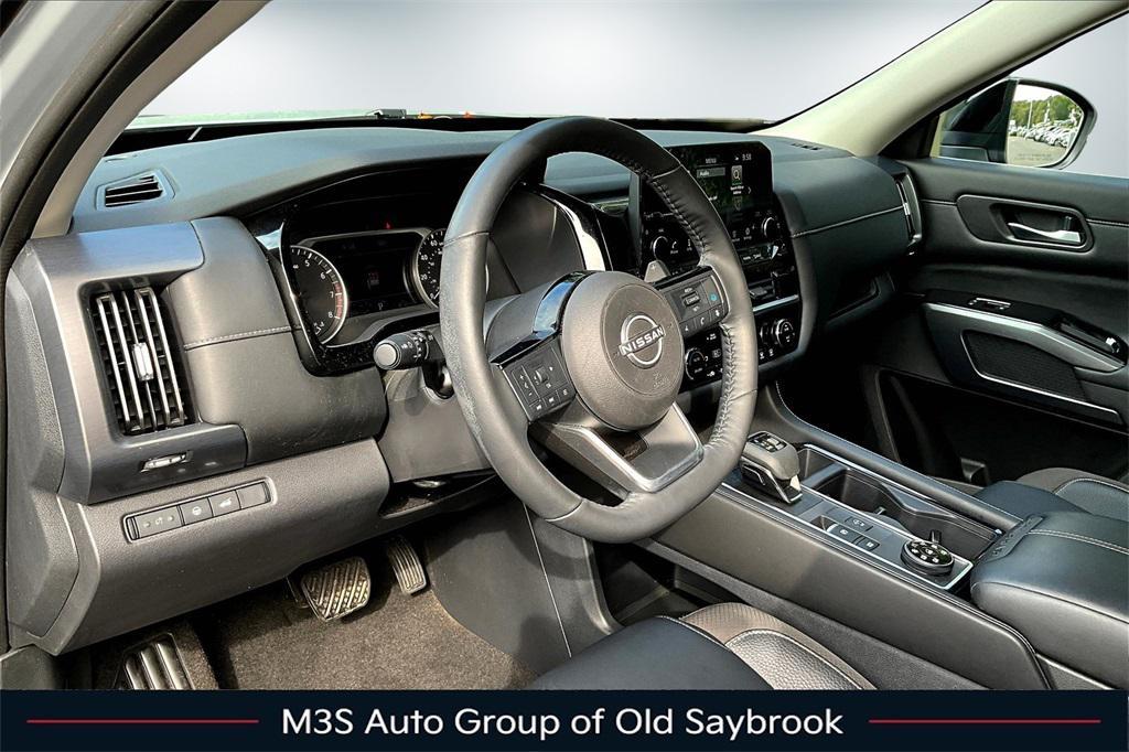 used 2022 Nissan Pathfinder car, priced at $28,290