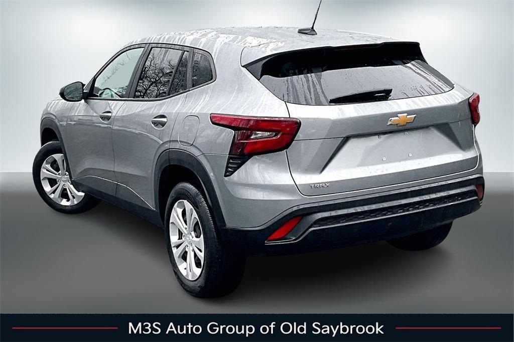 used 2024 Chevrolet Trax car, priced at $18,948