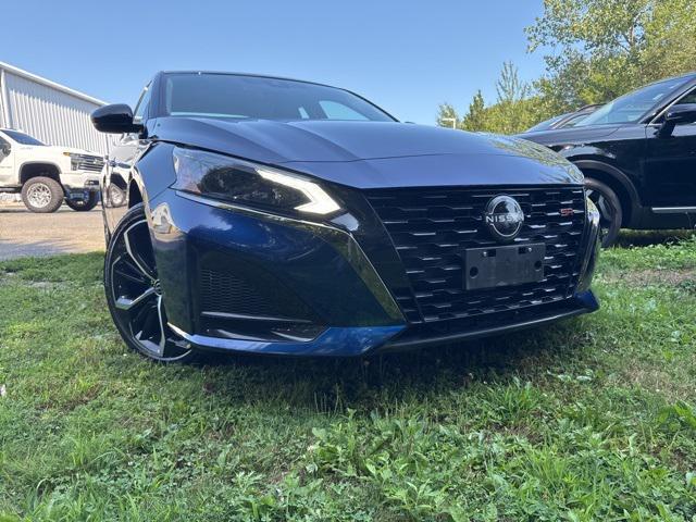 used 2023 Nissan Altima car, priced at $23,188