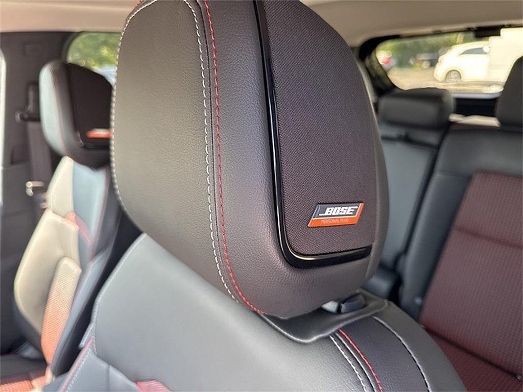 new 2025 Nissan Kicks car, priced at $32,265