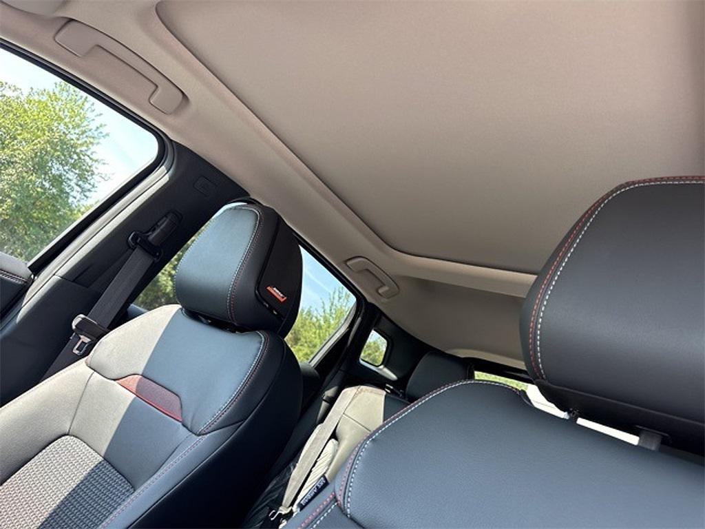 new 2025 Nissan Kicks car, priced at $32,265