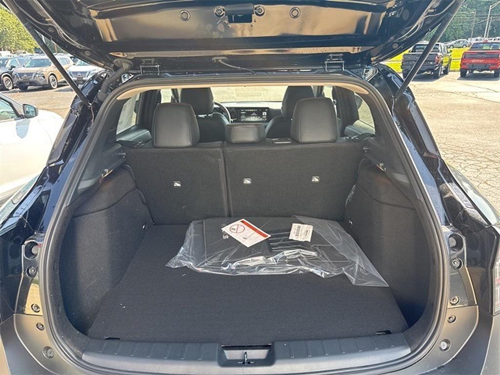 new 2025 Nissan Kicks car, priced at $32,265