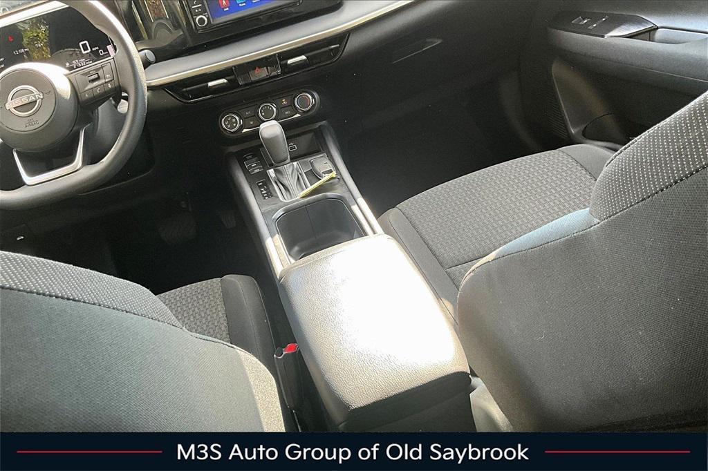 used 2025 Nissan Kicks car, priced at $20,290