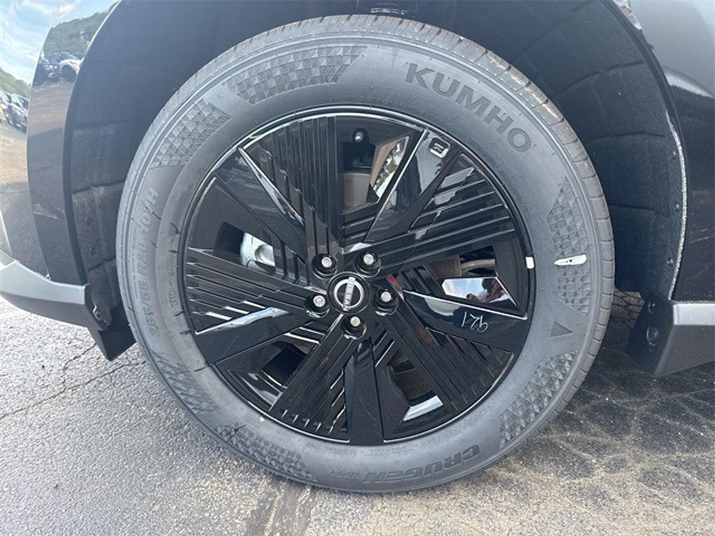 new 2025 Nissan Murano car, priced at $42,625