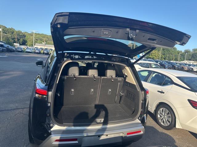 used 2022 Nissan Pathfinder car, priced at $26,944