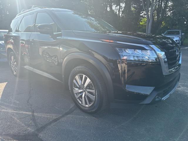 used 2022 Nissan Pathfinder car, priced at $26,944