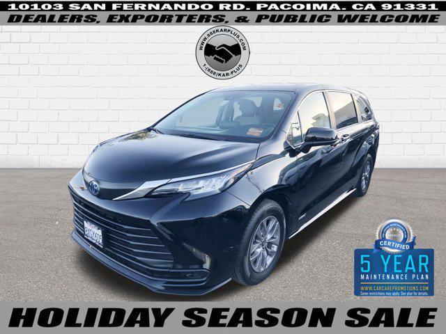 used 2021 Toyota Sienna car, priced at $27,777