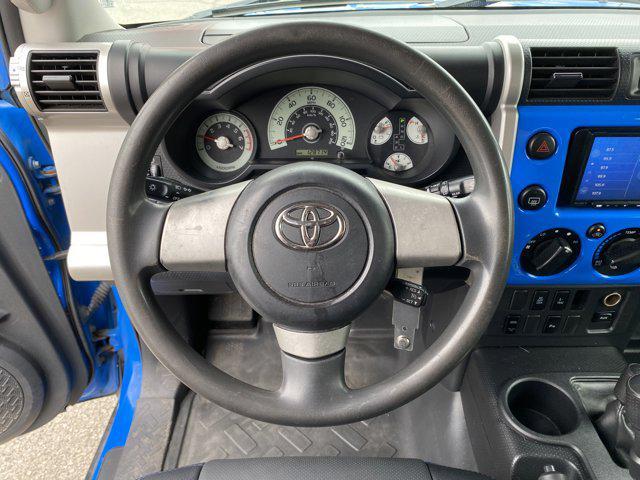 used 2007 Toyota FJ Cruiser car, priced at $14,941