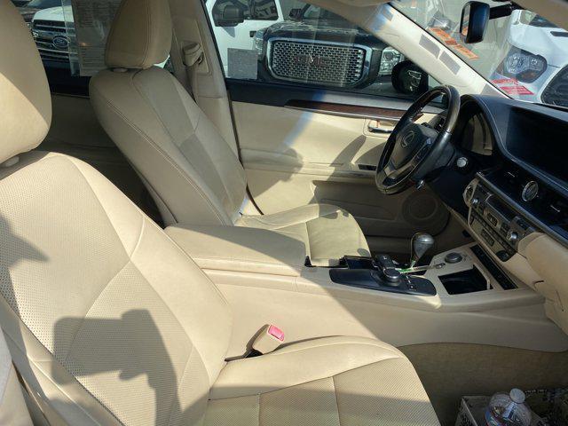 used 2014 Lexus ES 350 car, priced at $12,991