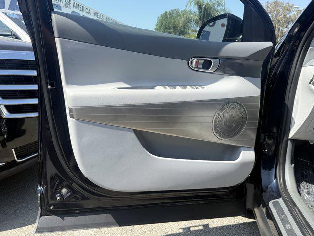 used 2022 Hyundai NEXO car, priced at $6,991