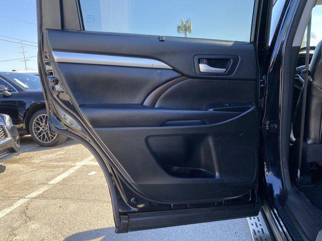 used 2018 Toyota Highlander car, priced at $19,980