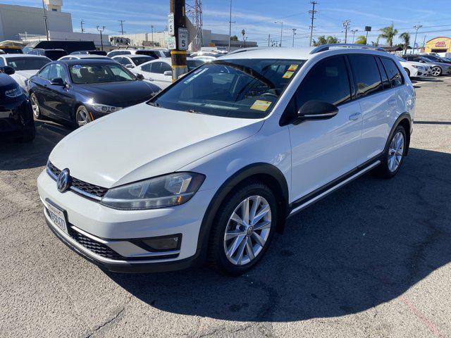 used 2018 Volkswagen Golf Alltrack car, priced at $11,377