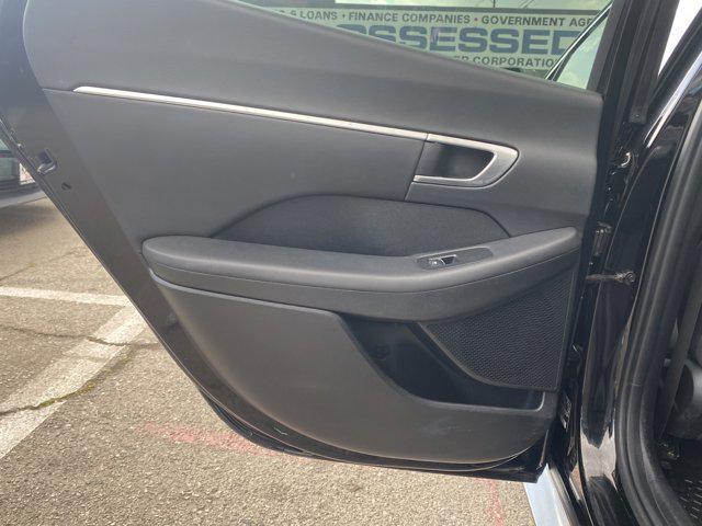used 2023 Hyundai Sonata Hybrid car, priced at $17,487