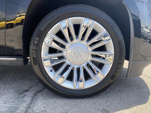 used 2019 Cadillac Escalade ESV car, priced at $34,980
