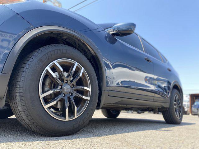 used 2016 Nissan Rogue car, priced at $9,877