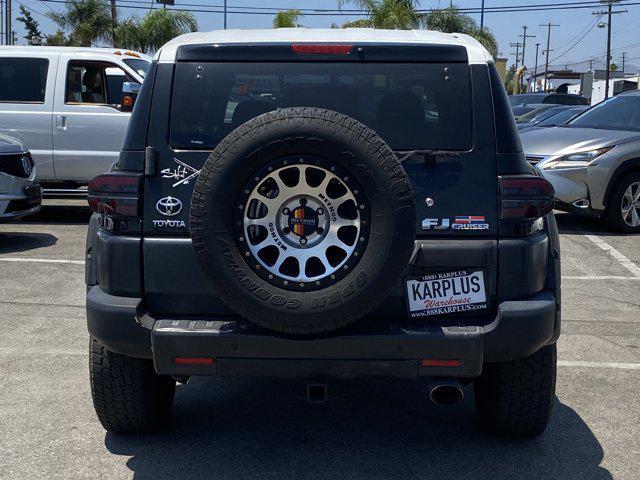 used 2007 Toyota FJ Cruiser car, priced at $14,447