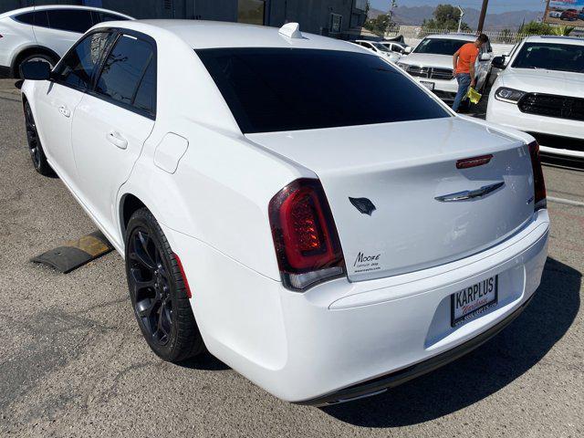 used 2019 Chrysler 300 car, priced at $15,495